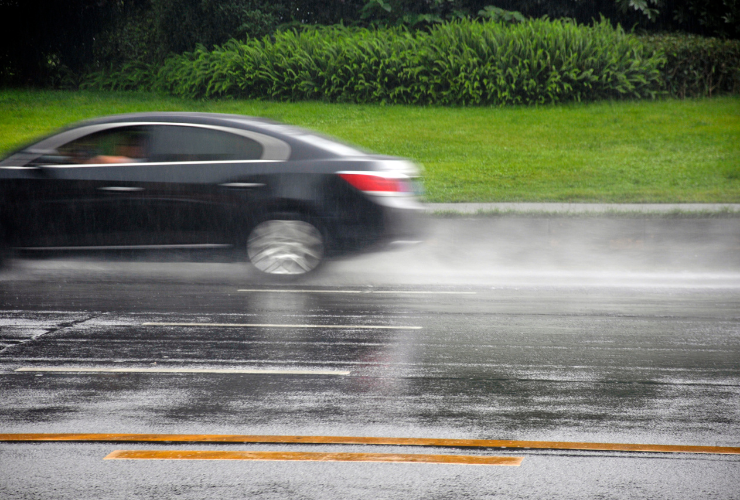 Yağmurlu Havalarda Araç Kullanırken Dikkat Edilmesi Gerekenler