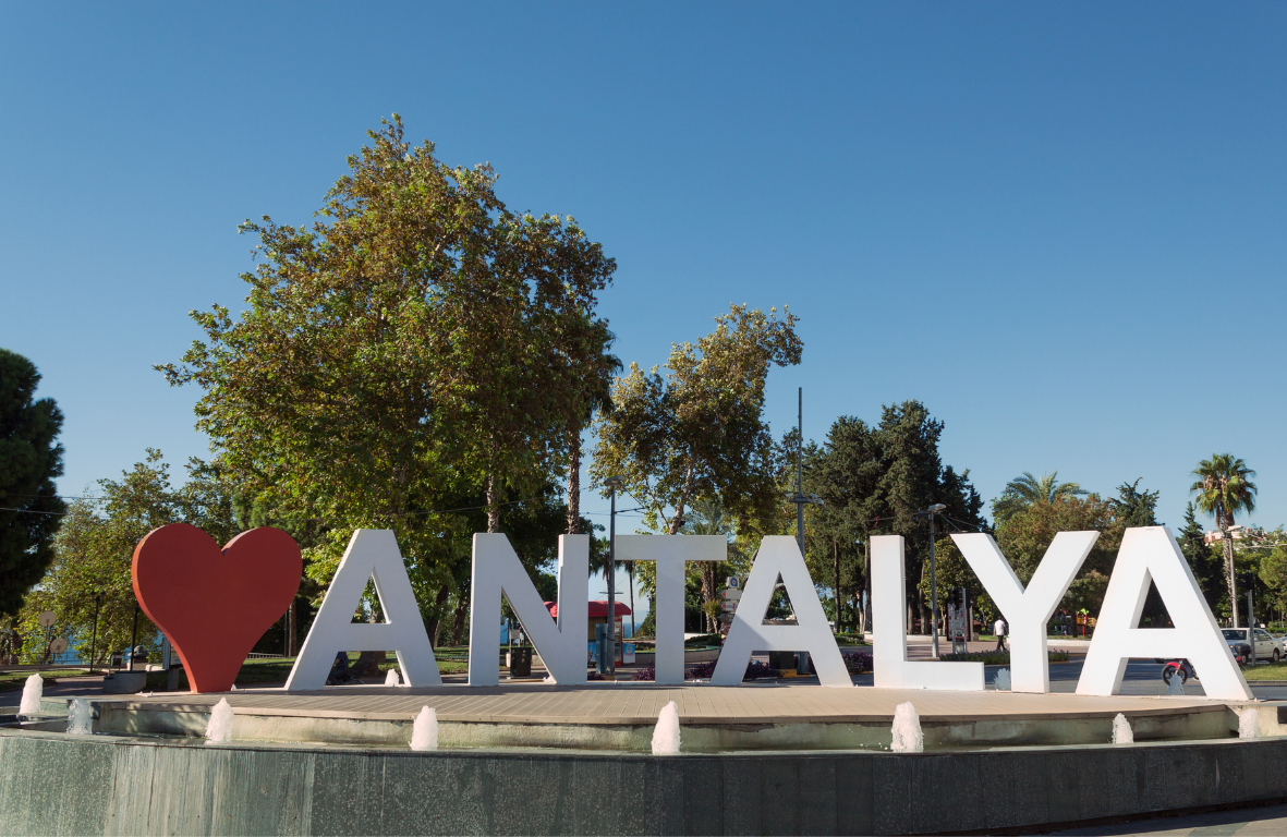 Entdecken Sie die Schönheit Antalyas: 10 Dinge, die Sie bei Ihrem Besuch nicht verpassen dürfen!
